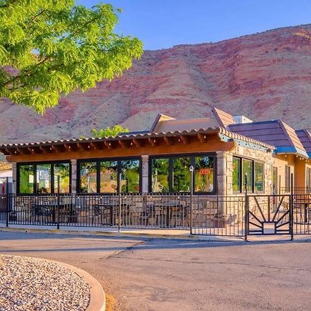 Luxury Downtown Rental - La Dolce Vita Villa #3 Moab Buitenkant foto